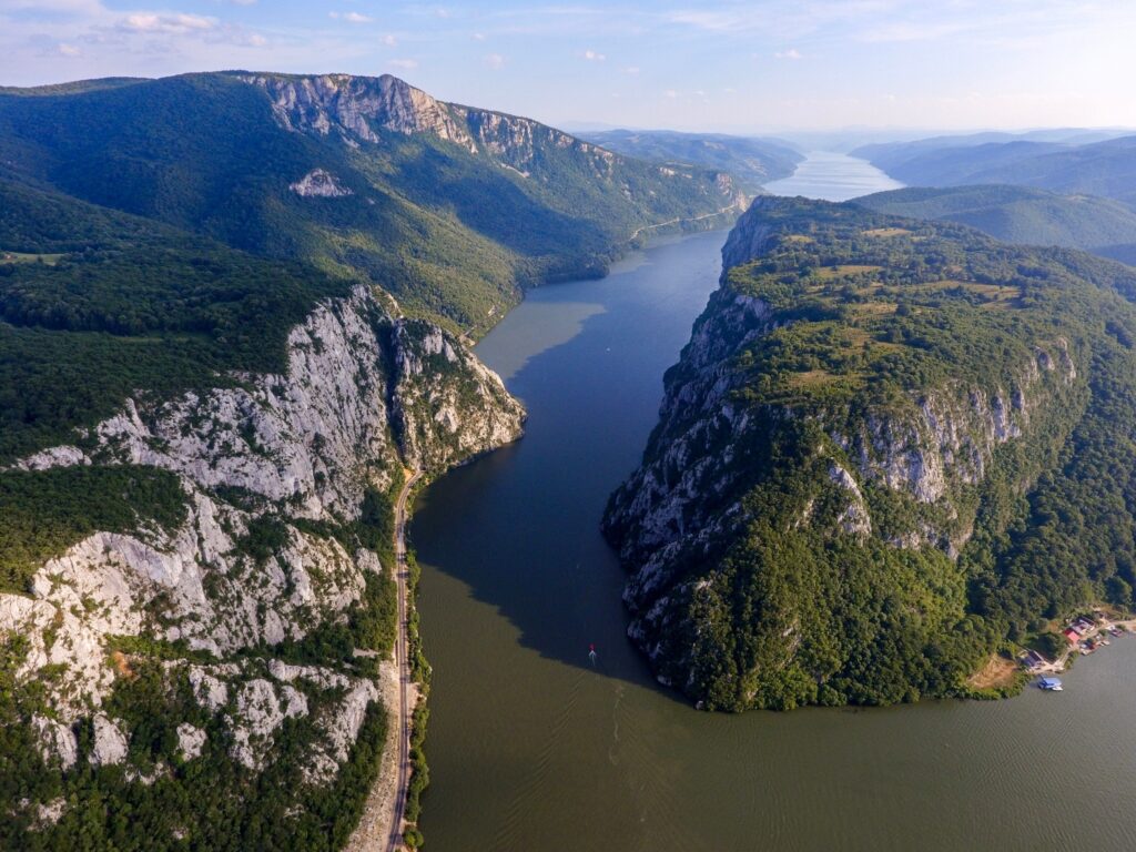 Dunărea a ajuns la 39%, față de media multianuală a lunii  iulie / Situația hidrometeorologică din prezent / Măsurile luate de autorități