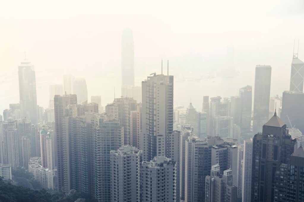 Orașele din China își reduc emisiile de dioxid de carbon