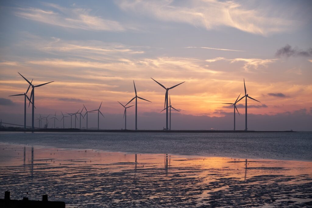 Energia eoliană offshore, o soluție pe termen lung la provocările climatice și economice